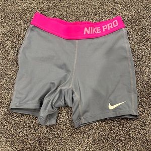 girls Nike pro shorts